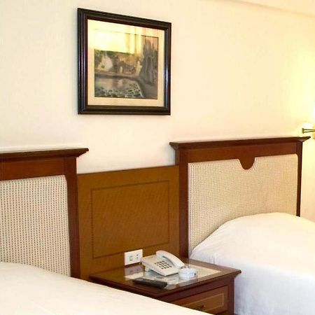 Huu Nghi Hotel Hai Phong Exterior photo