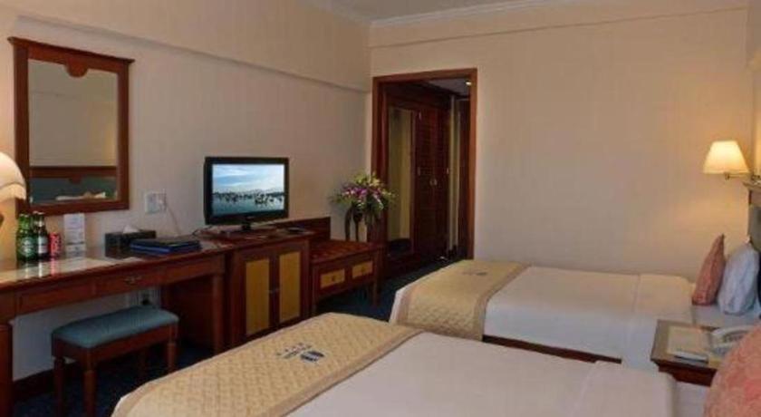 Huu Nghi Hotel Hai Phong Exterior photo