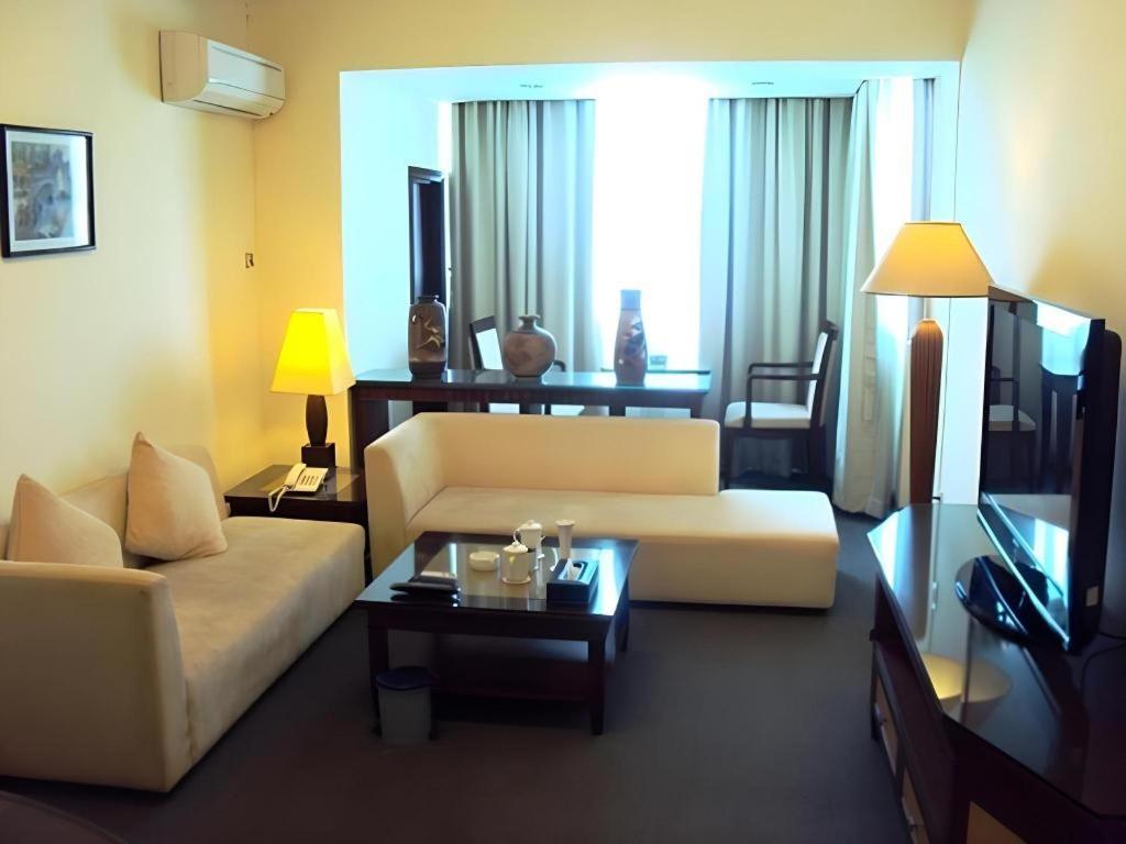 Huu Nghi Hotel Hai Phong Exterior photo